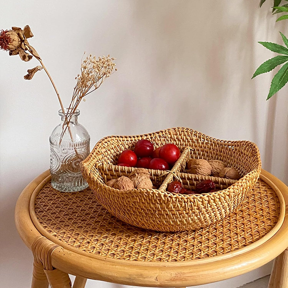 i-lan 11" Divided Rattan Serving Tray, 4-Compartment Woven Snack Bowl