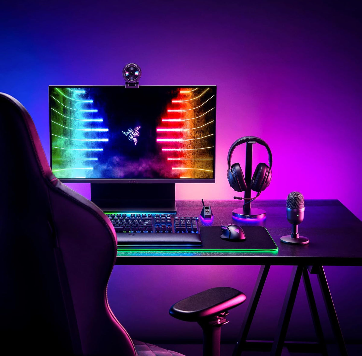 Razer Base Station V2 Chroma Headphone Headset Stand Holder, Black