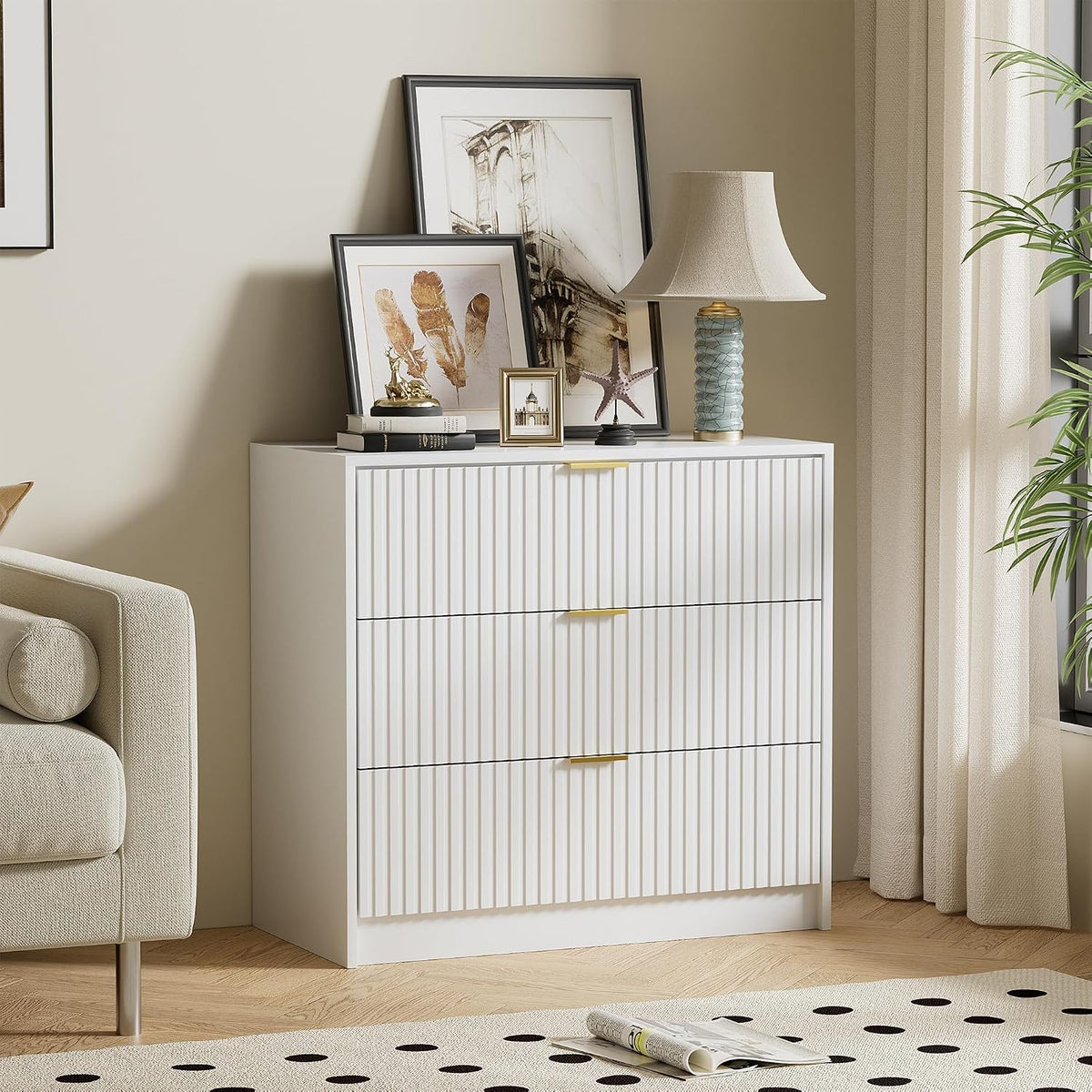 Furniway 31.5" Large Nightstand with 3 Drawers, Fluted Bedside Table, Mo...