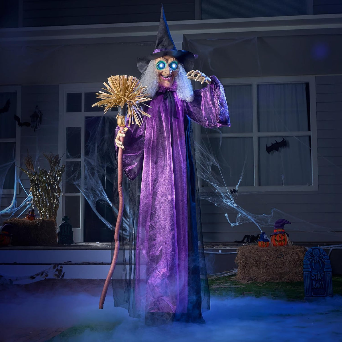 JOYIN Halloween Decorations Witch Life Size Animated with LED Eyes and Creepy...