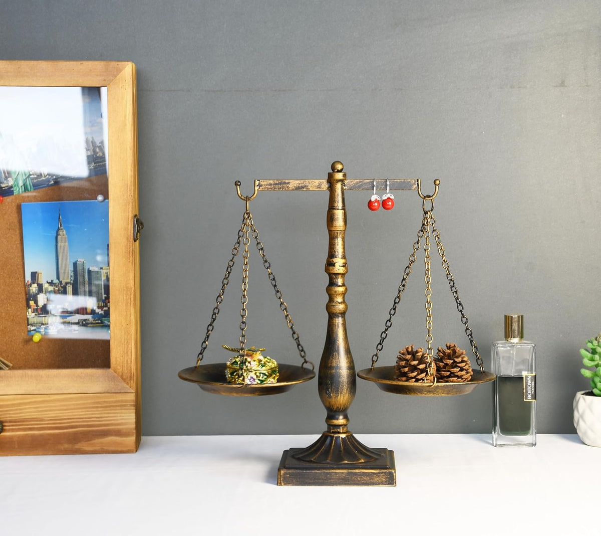 Owlgift Set of 2 Vintage Metal Libra Jewelry Towers Display Cosmetic Organize...