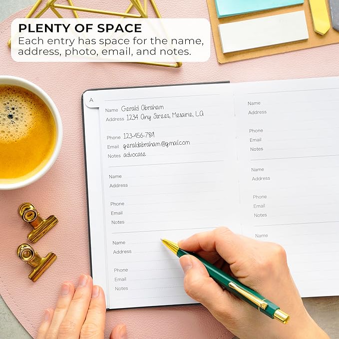 Clever Fox Address Book with alphabetic tabs - Image 3