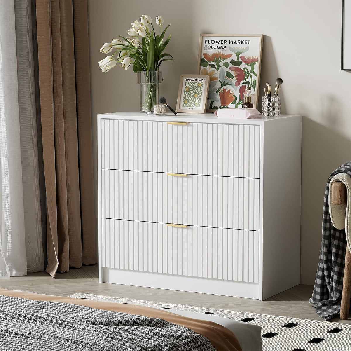 Furniway 31.5" Large Nightstand with 3 Drawers, Fluted Bedside Table, Mo...