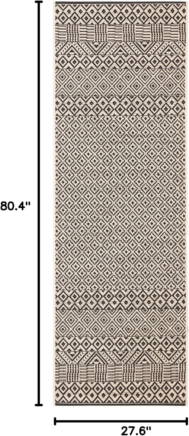 safavieh courtyard outdoor runner rug 2'3"x6'7", beige & shown in use