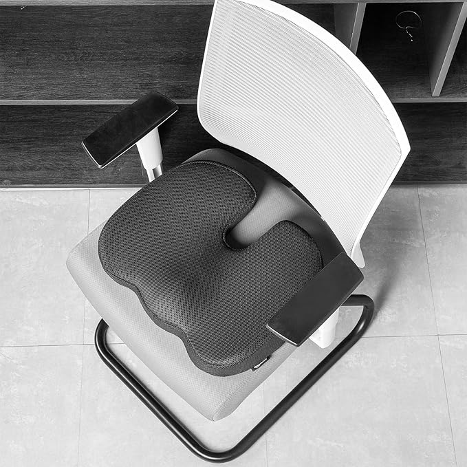 Amazon Basics Comfortable Seat Cushion - Image 5