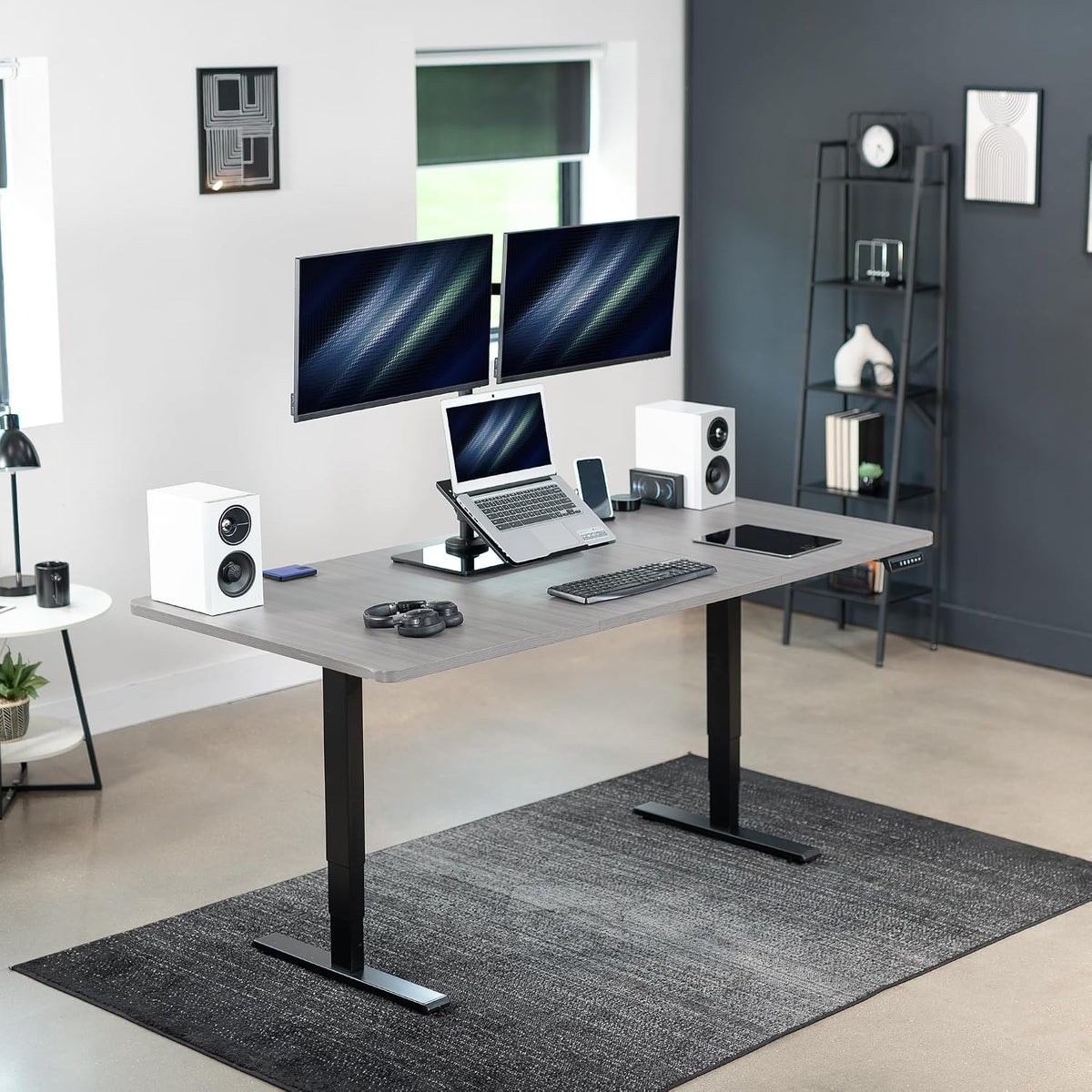 vivo freestanding dual computer monitor and laptop combo, front angle view