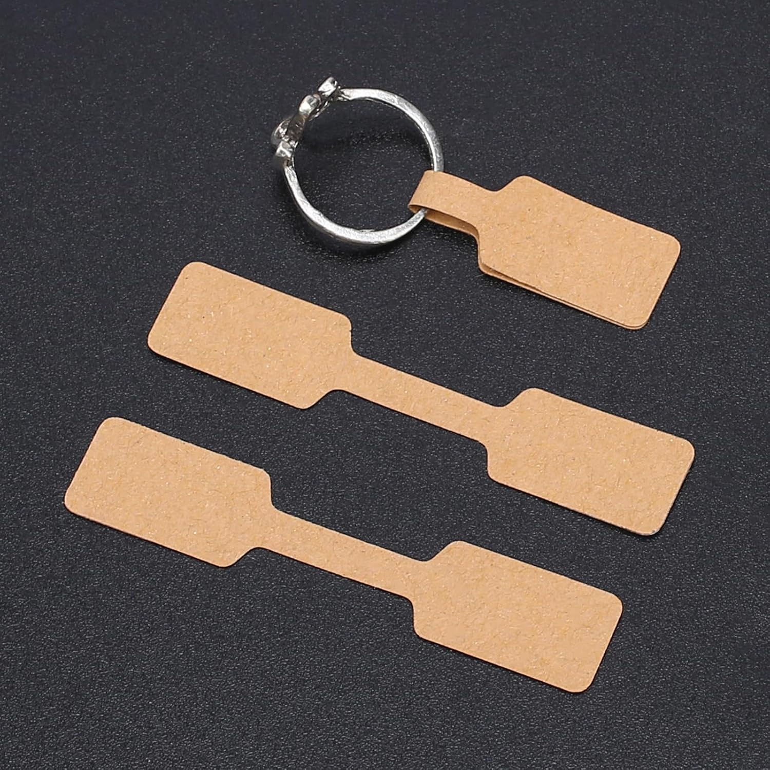 500pcs Blank Jewelry Price Tags Stickers Easy Peel Off, Self Adhesive Price Tag Labels Blank Label Sticker Small Label Stickers Bracelet Tag Pricing Sticker Jewelry Tags for Ring, Crafts
