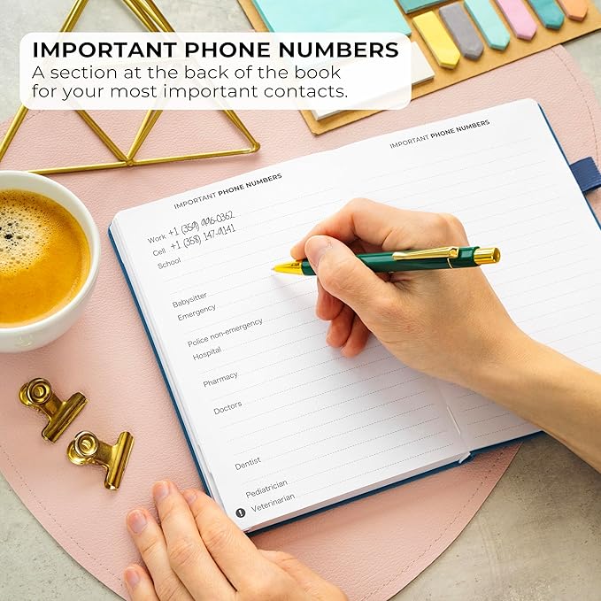 Clever Fox Address Book with alphabetic tabs - Image 4