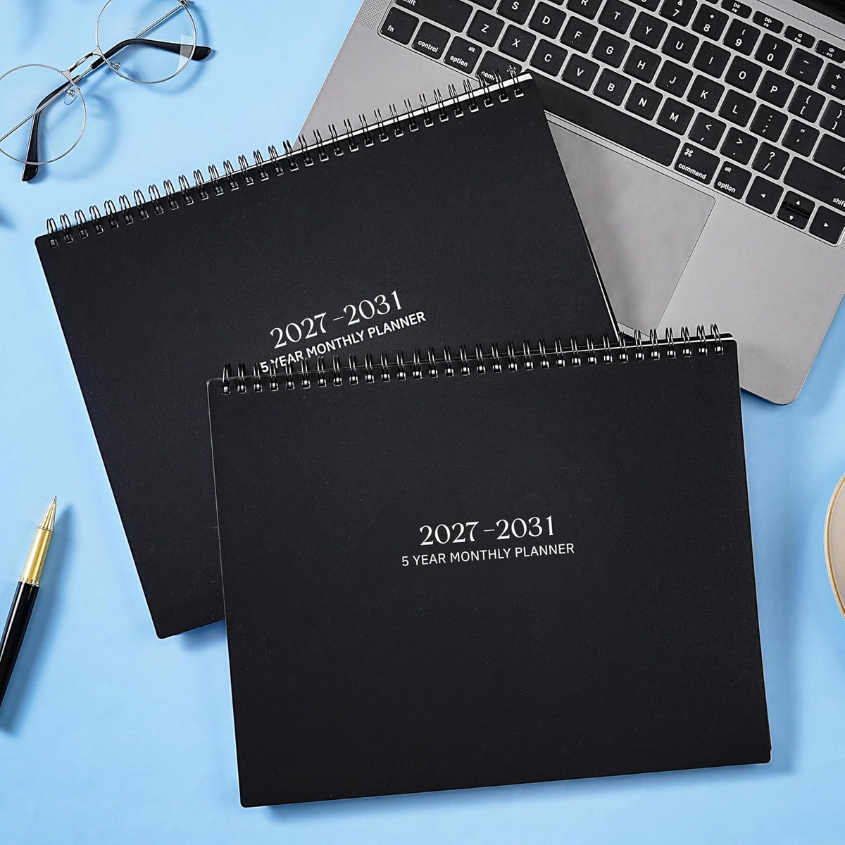 2027-2031 Monthly Planner/Calendar - 5 Year Monthly Planner