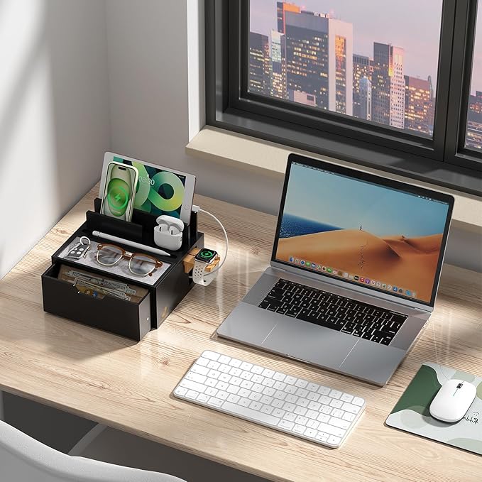 Pezin & Hulin Bamboo Charging Station - Image 6