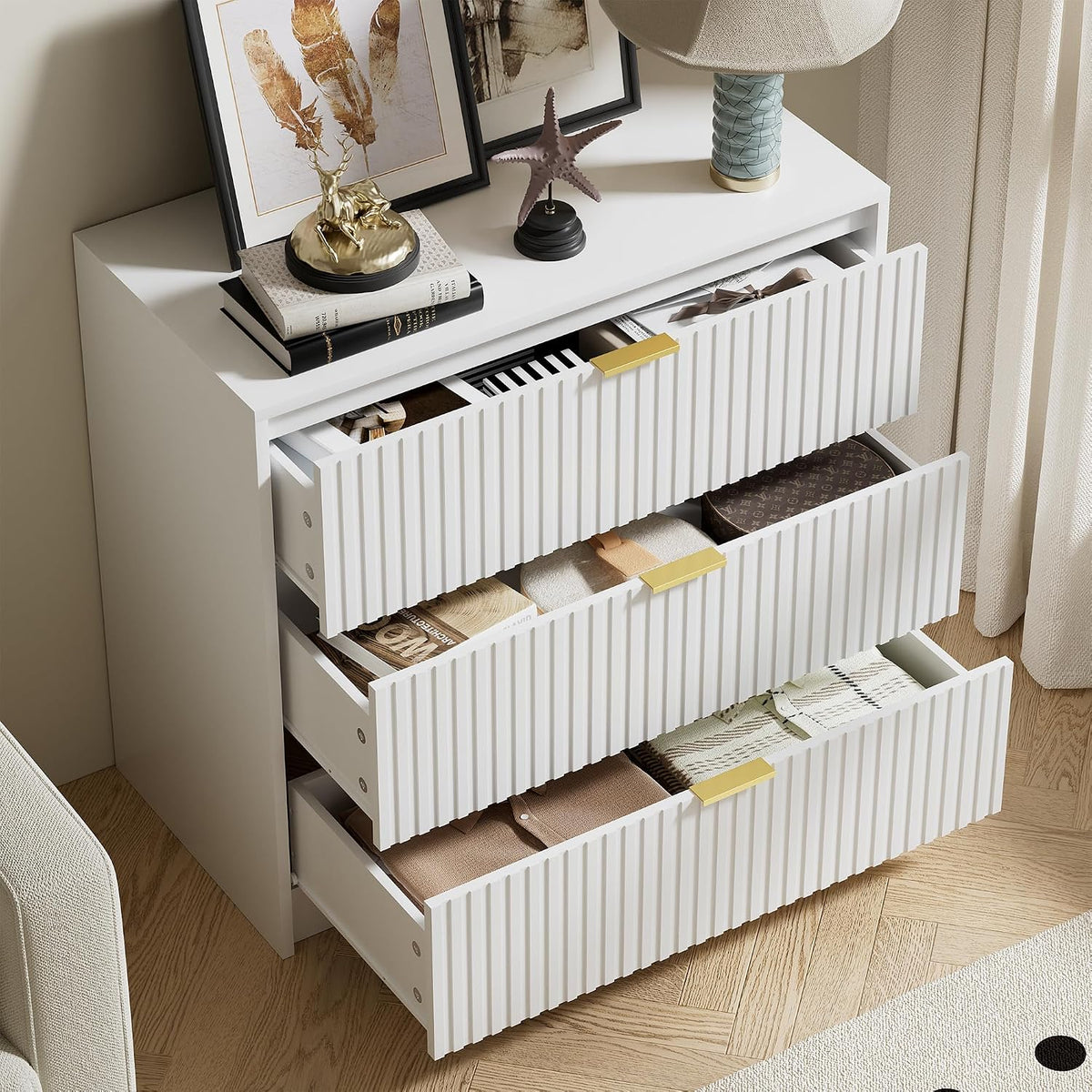 Furniway 31.5" Large Nightstand with 3 Drawers, Fluted Bedside Table, Mo...