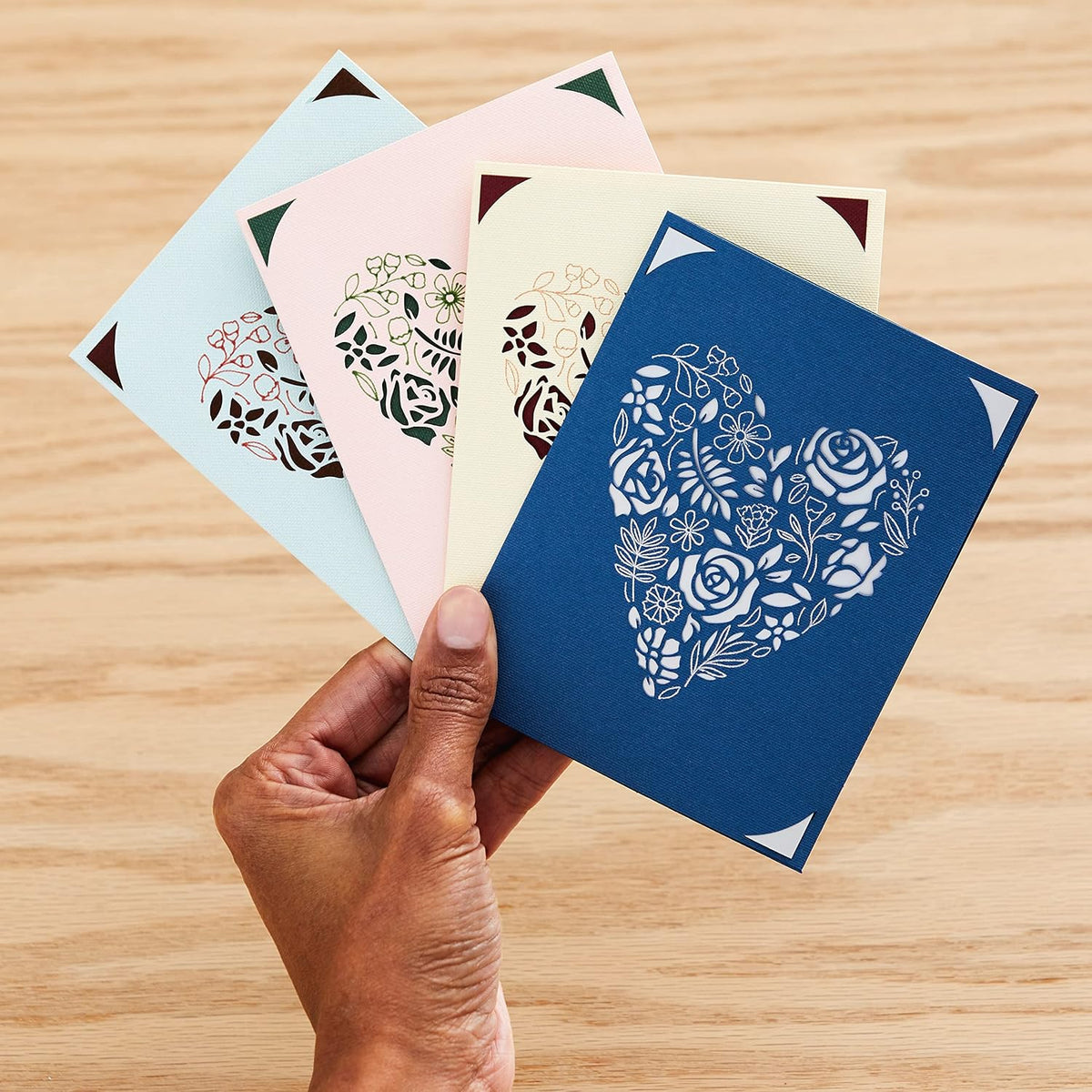 Cricut Insert Cards R40, Create Depth-Filled Birthday Cards, Thank You Cards,...