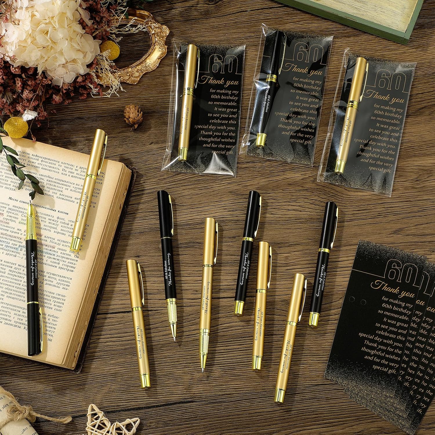 Feifeiya 100 Set 60th Birthday Favors with Black Gold Pens Cards | Birthday Souvenirs for Guests, Black and Gold Pens with Paper Thank You Cards for Men, Women and Wedding Anniversary Party