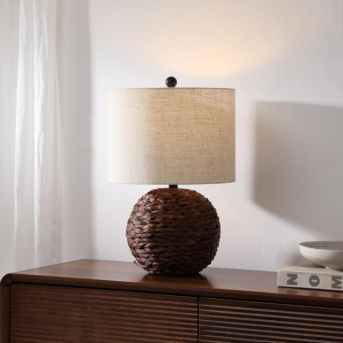 JONATHAN Y Camilo Coastal Woven Rattan Globe Table Lamp 21.5", Dark Brown
