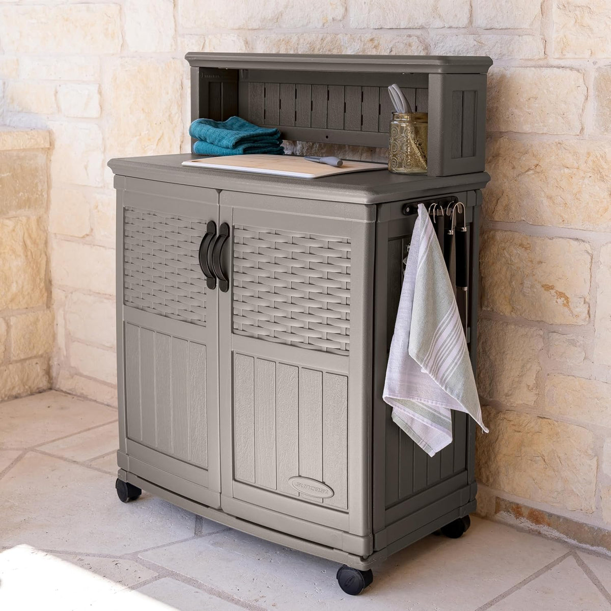 Suncast Patio Plastic Storage and Prep Station with Decorative Wicker Pattern...