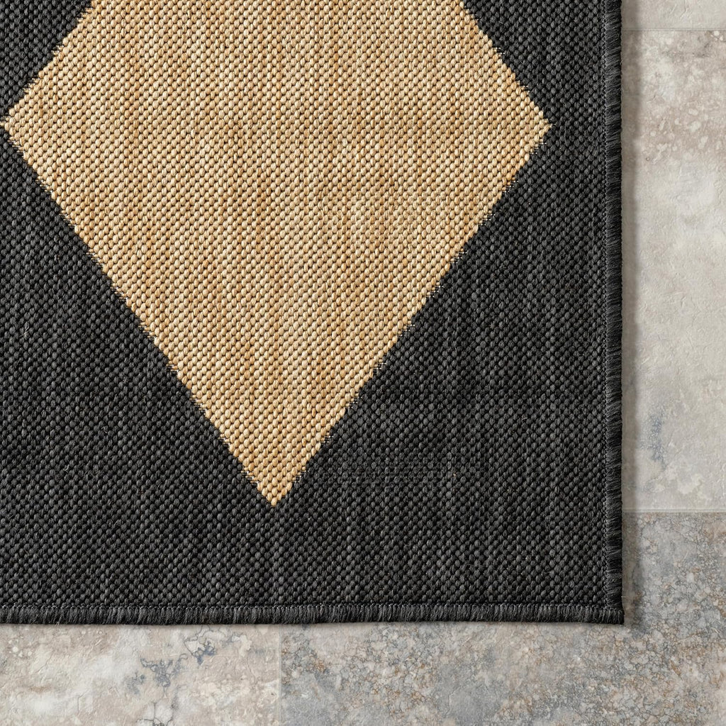 nuloom sabina dark grey trellis indoor/outdoor runner rug, side view
