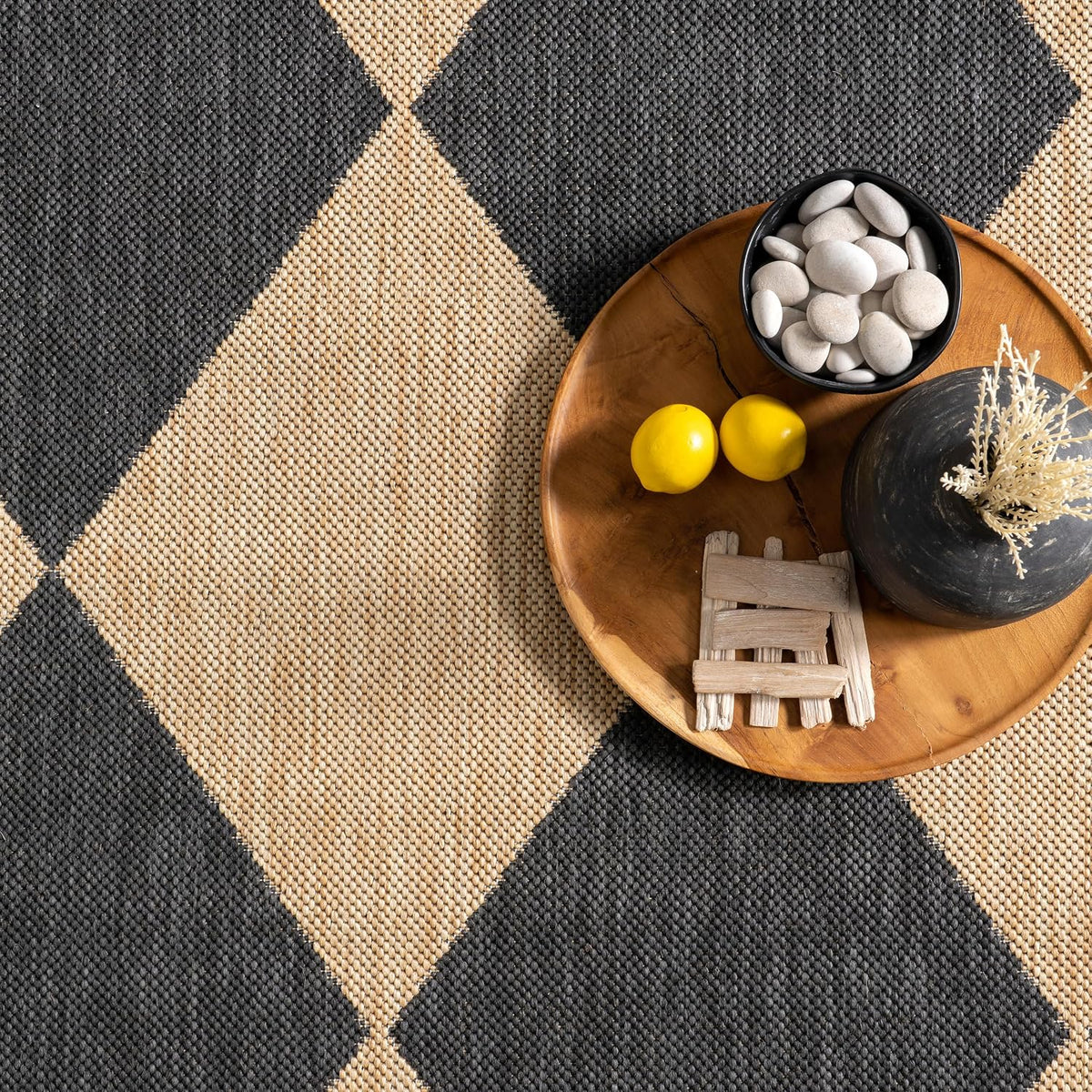 nuloom sabina dark grey trellis indoor/outdoor runner rug, package contents